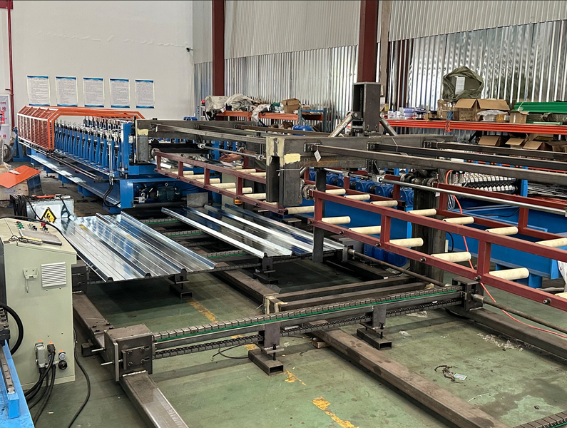 China best De Plooiende Machine van het dakwerkblad op verkoop