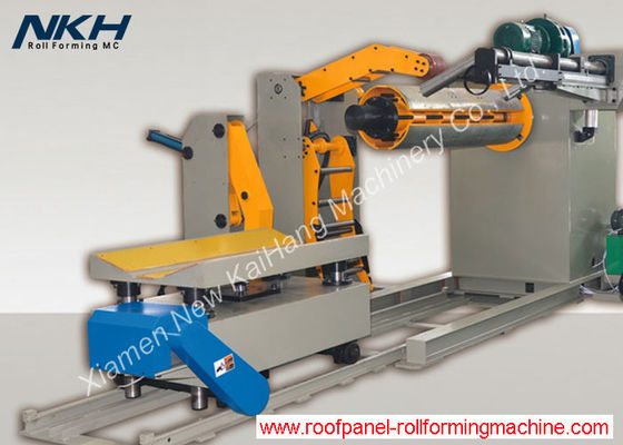 kopen Staal aan Zware de Capaciteits hydraulische decoiler van de Lengtemachine wordt gesneden met Rolauto/Kar die online manufacture