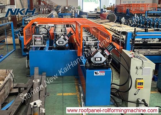 Driezijdige rollenvormende machine 3 in 1 rollenvormende machine stang/traject/tunnel/kanaal/deurraam rollenvormende machine Eén machine voor meerdere producten
